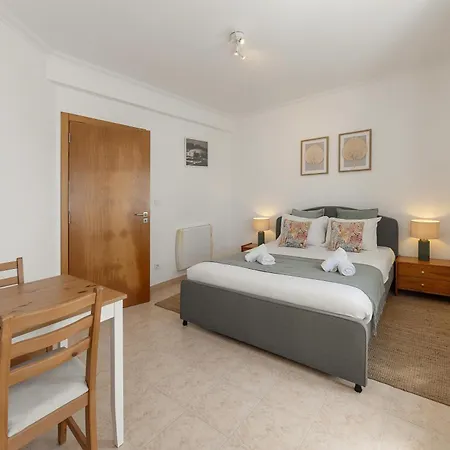 Second Life Baleal Феррел